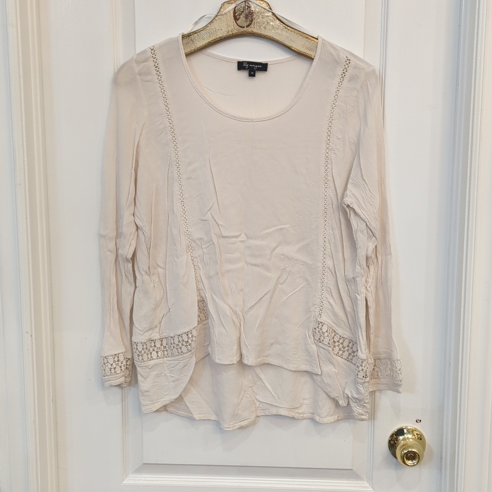 Lily Morgan Cream Blouse - Women's Top